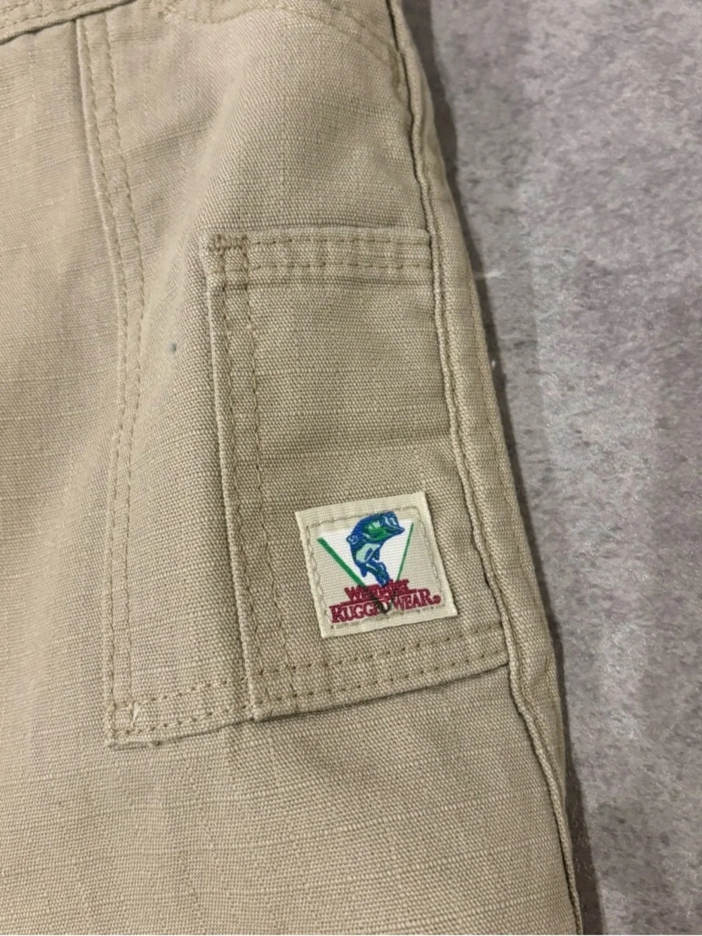 Wrangler rugged wear khaki carpenter pants elastic waistband